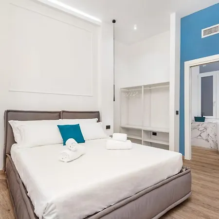 Nelli Via Biassa Guest house *
